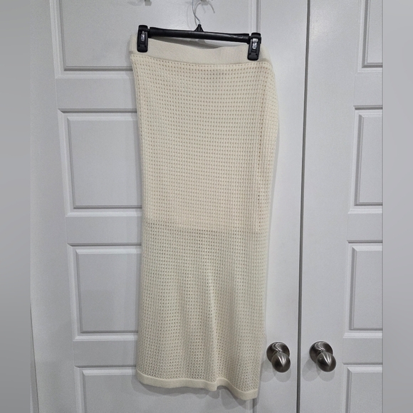 BAR III WOMEN'S CREAM CROCHET MIDI SKIRT SIZE MEDIUM NWT - Picture 2 of 5